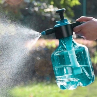 Pulvérisateur a pompe manuel auto-manipulable 3L pour jardin avec buse réglable