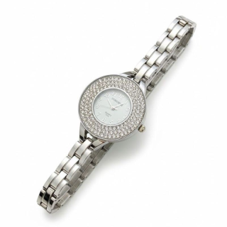 Montre Femme Élégante en Acier Argenté avec Cadran Sertis de Strass