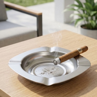 Cendrier Premium En Acier Inoxydable – 4 Reposes Cigare