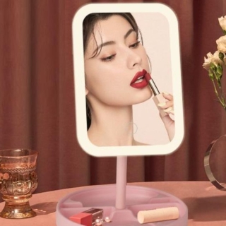 Miroir de Maquillage LED Rectangulaire Avec Rangement – Éclairage Réglable et Rotation 90°