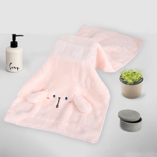 Serviette de Tête Bébé Avec Motif Tête Animal 3D - 71 x 32 Cm