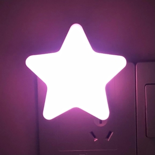 Mini Veilleuse Motif Étoile LED Rose En ABS