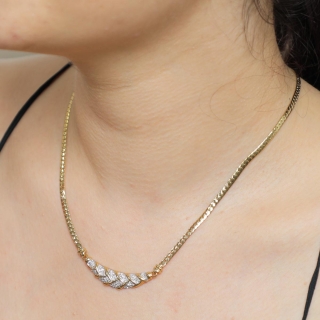 Collier chaine souple avec pendentif zircone