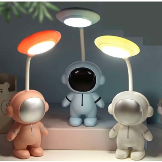 Lampe De Bureau Rechargeable LED Forme D'astronaute